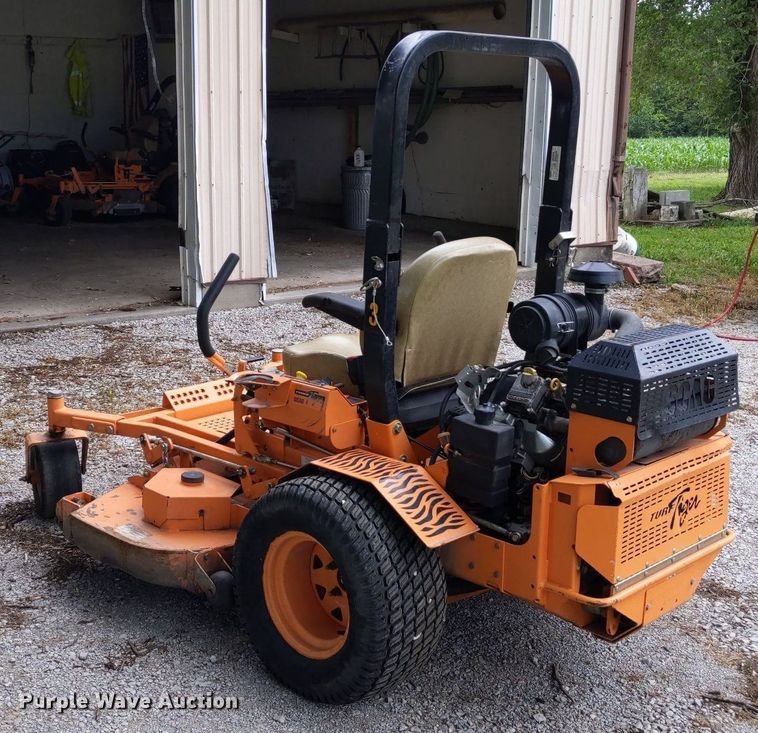 image for item LL9223 Scag Turf Tiger  ZTR lawn mower