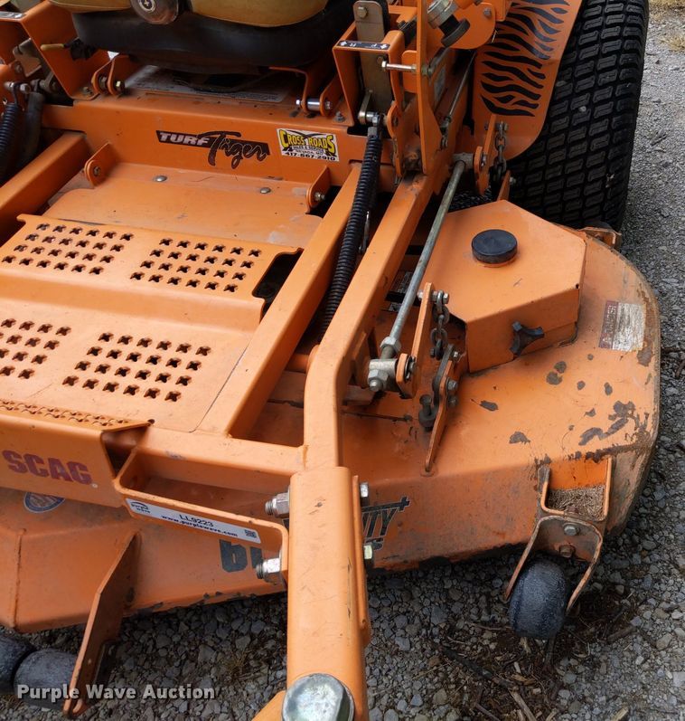image for item LL9223 Scag Turf Tiger  ZTR lawn mower