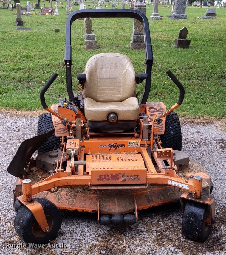 image for item LL9224 Scag Turf Tiger II  ZTR lawn mower
