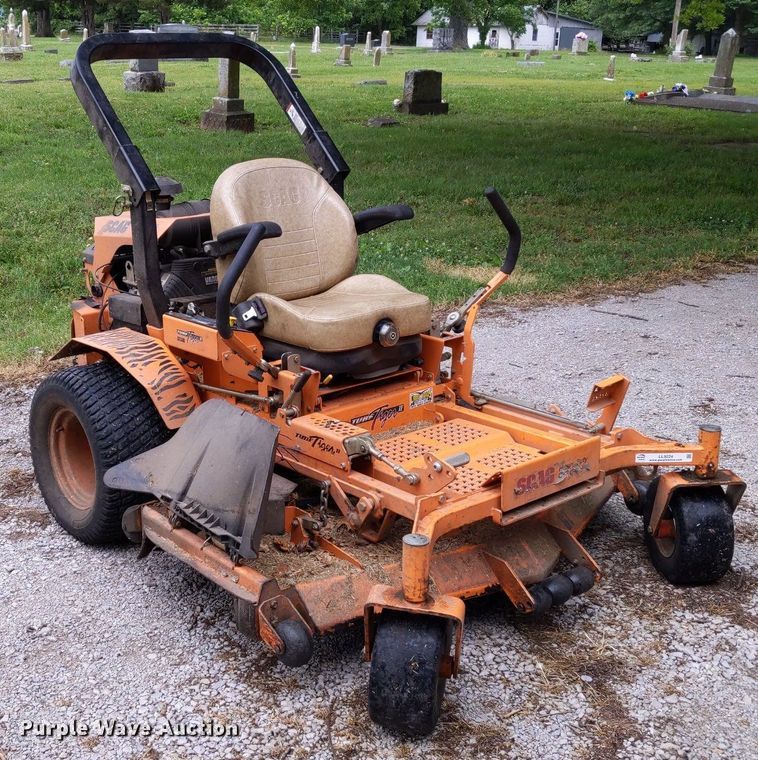 image for item LL9224 Scag Turf Tiger II  ZTR lawn mower