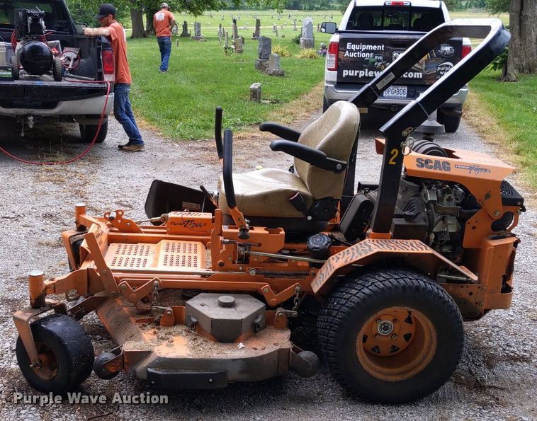 image for item LL9224 Scag Turf Tiger II  ZTR lawn mower