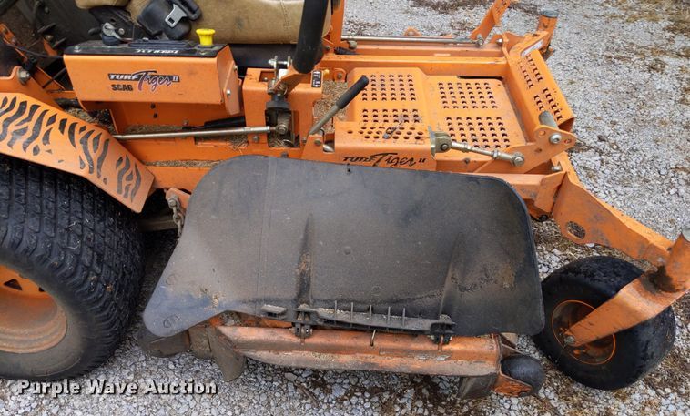 image for item LL9224 Scag Turf Tiger II  ZTR lawn mower