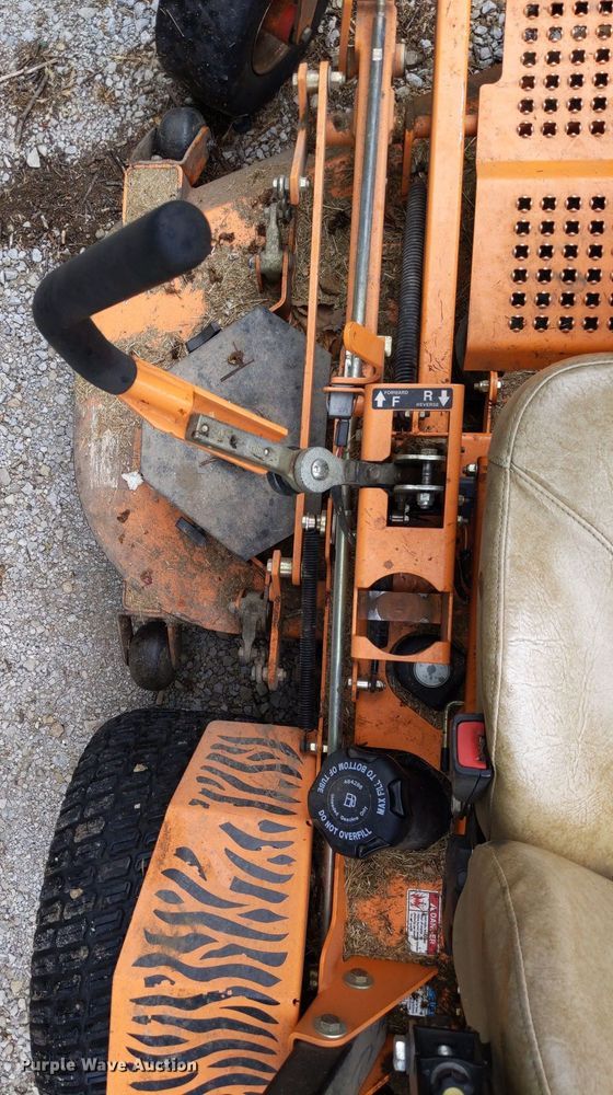 image for item LL9224 Scag Turf Tiger II  ZTR lawn mower