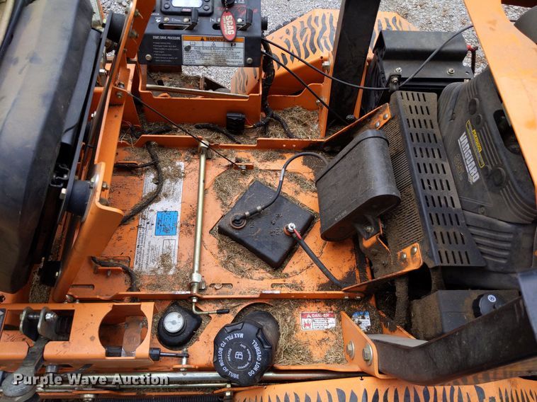 image for item LL9224 Scag Turf Tiger II  ZTR lawn mower