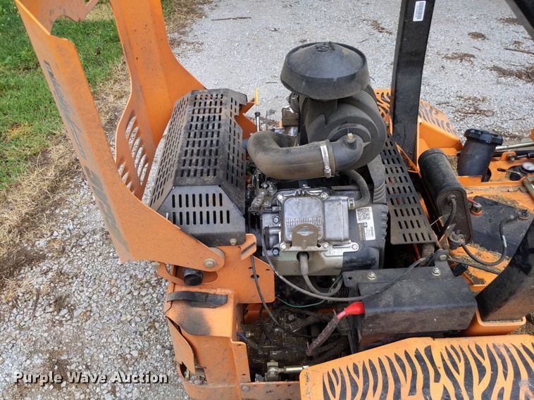 image for item LL9224 Scag Turf Tiger II  ZTR lawn mower