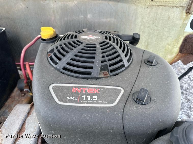 image for item LN9229 (2) salt spreaders