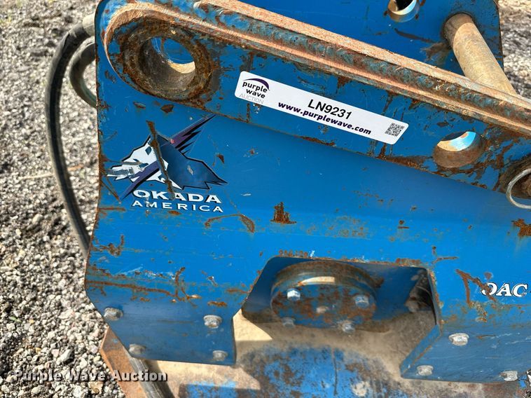 image for item LN9231 Okada OAC200  backhoe plate compactor