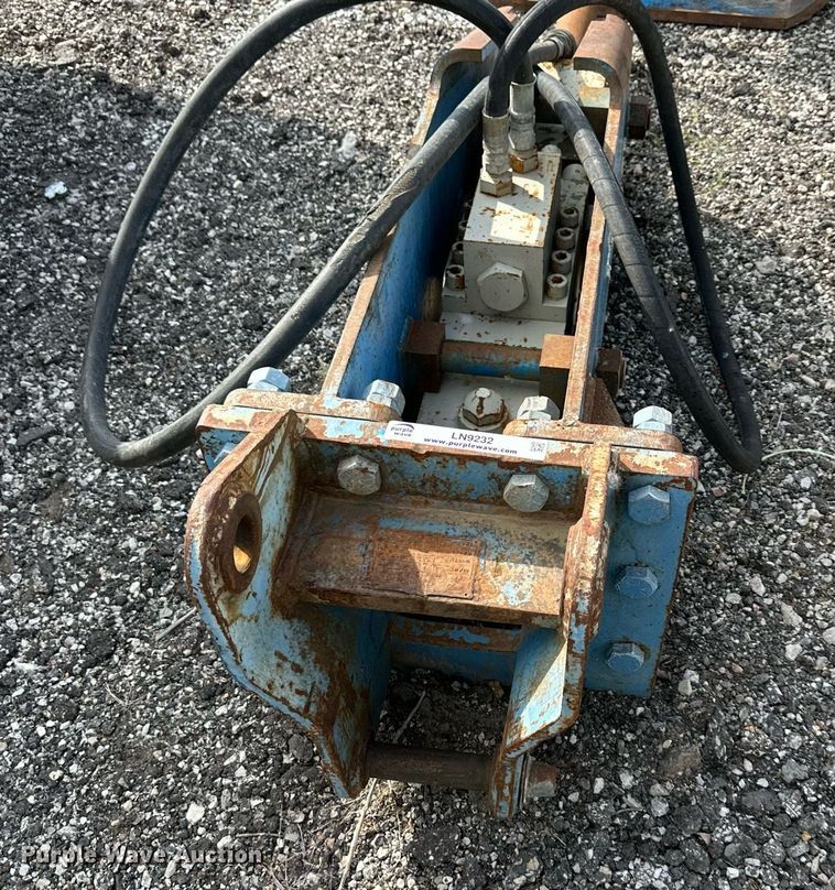 image for item LN9232 Okada  backhoe breaker