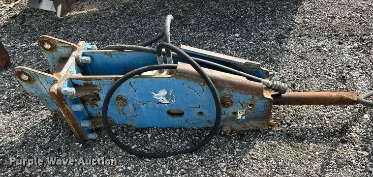 image for item LN9232 Okada  backhoe breaker