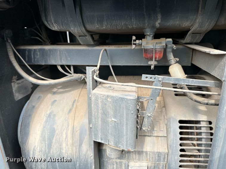 image for item LN9238 Lincoln SA-200  welder