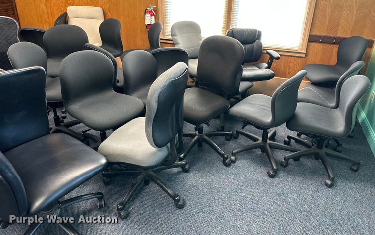image for item LP9937 Approximately 30 chairs