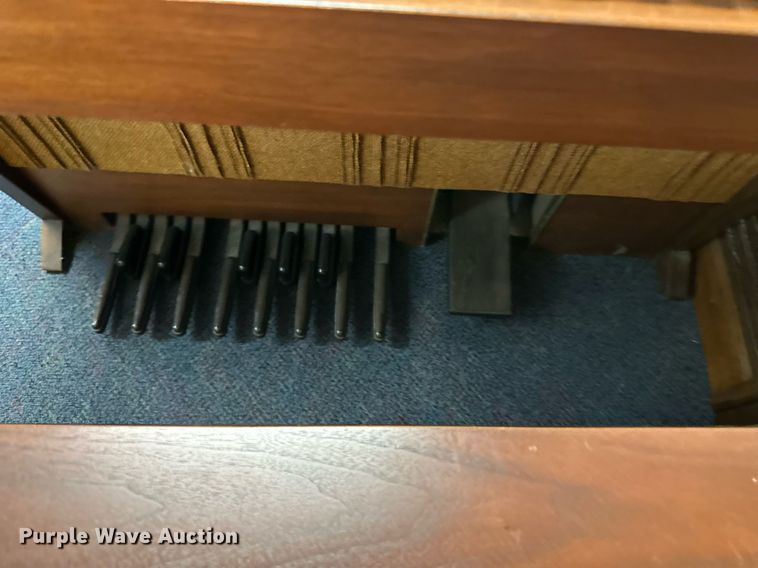 image for item LP9939 (2) Hammond organs