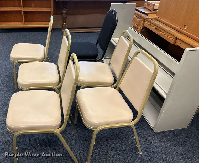 image for item LP9940 Furniture