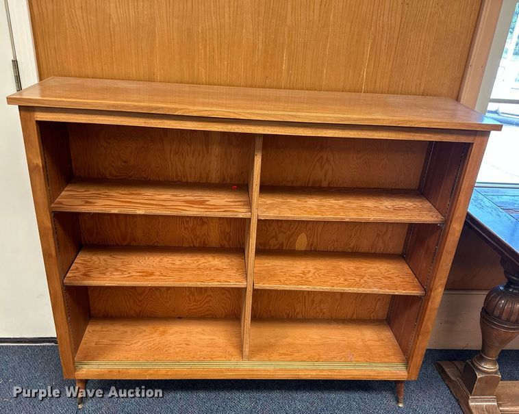 image for item LP9940 Furniture