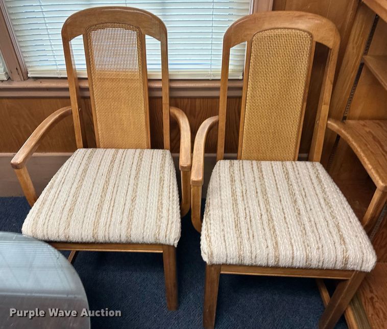 image for item LP9941 Furniture