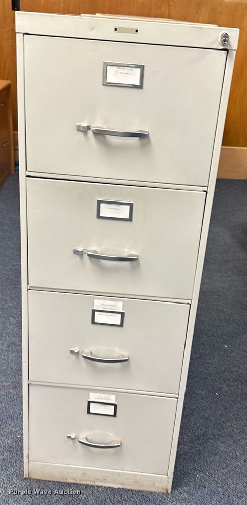 image for item LP9942 (6) file cabinets