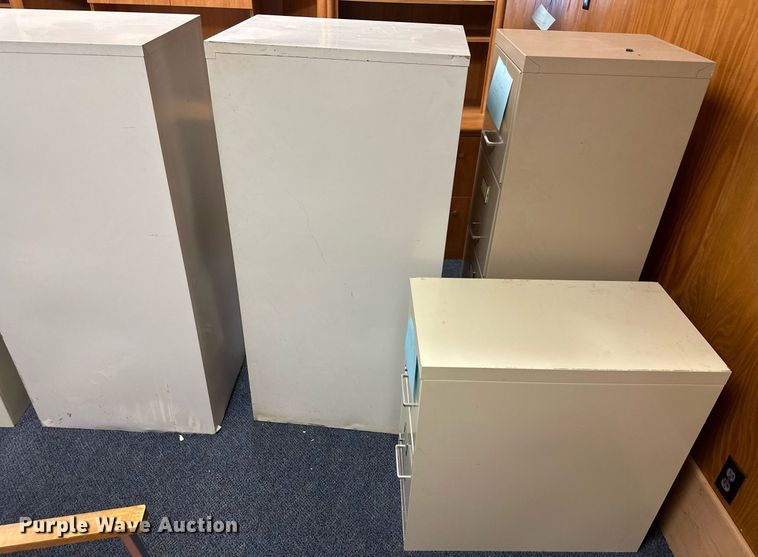 image for item LP9942 (6) file cabinets