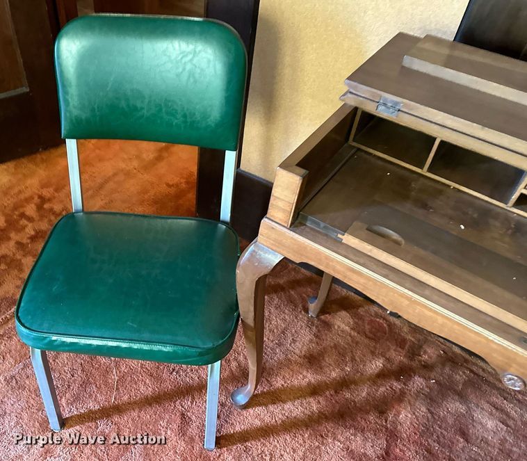 image for item LP9945 Furniture