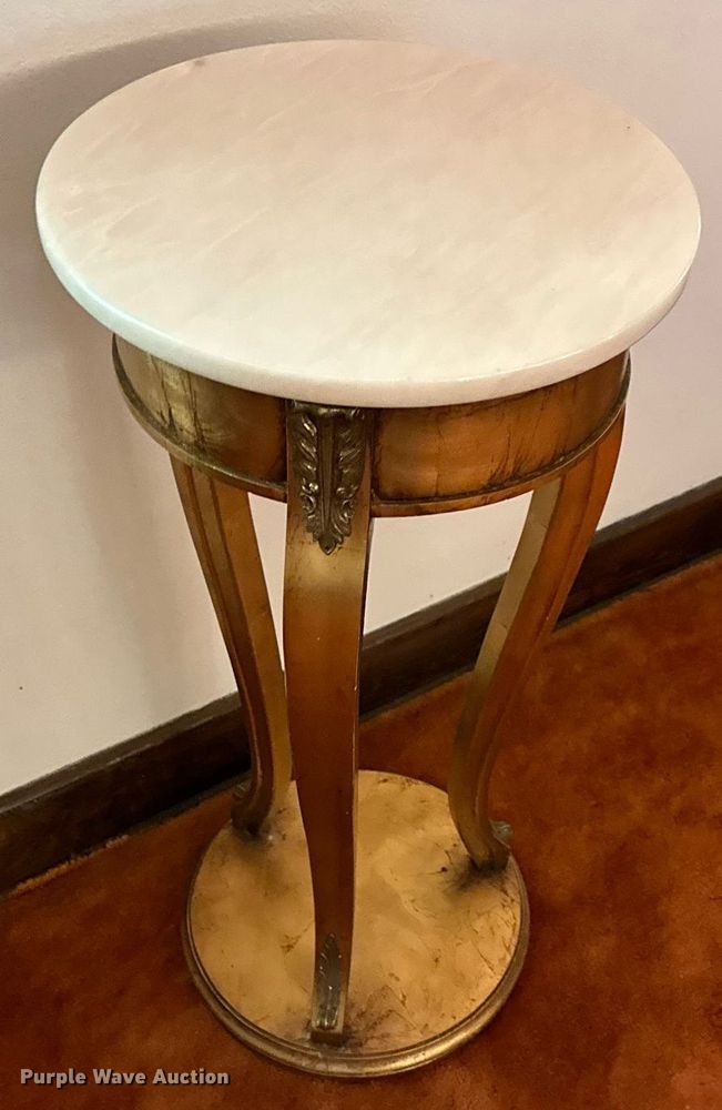 image for item LP9945 Furniture