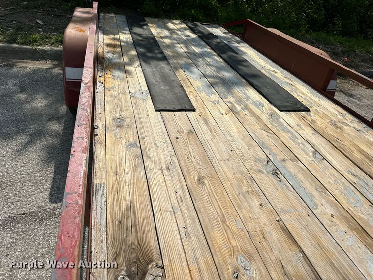 image for item LP9947 1999 Starlight  utility trailer