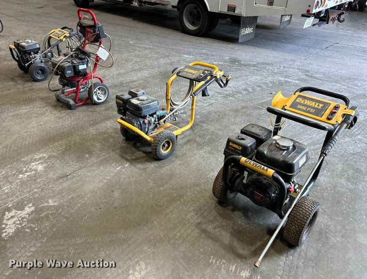 image for item LP9948 (4) pressure washers