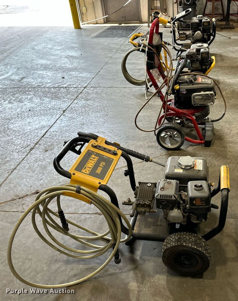 image for item LP9948 (4) pressure washers