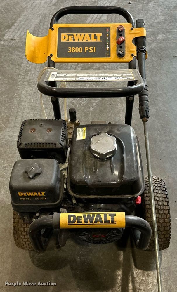 image for item LP9948 (4) pressure washers