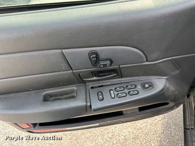 image for item LP9949 2005 Ford Crown Victoria Police Interceptor