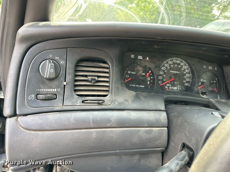 image for item LP9949 2005 Ford Crown Victoria Police Interceptor