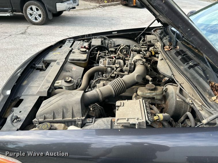 image for item LP9949 2005 Ford Crown Victoria Police Interceptor