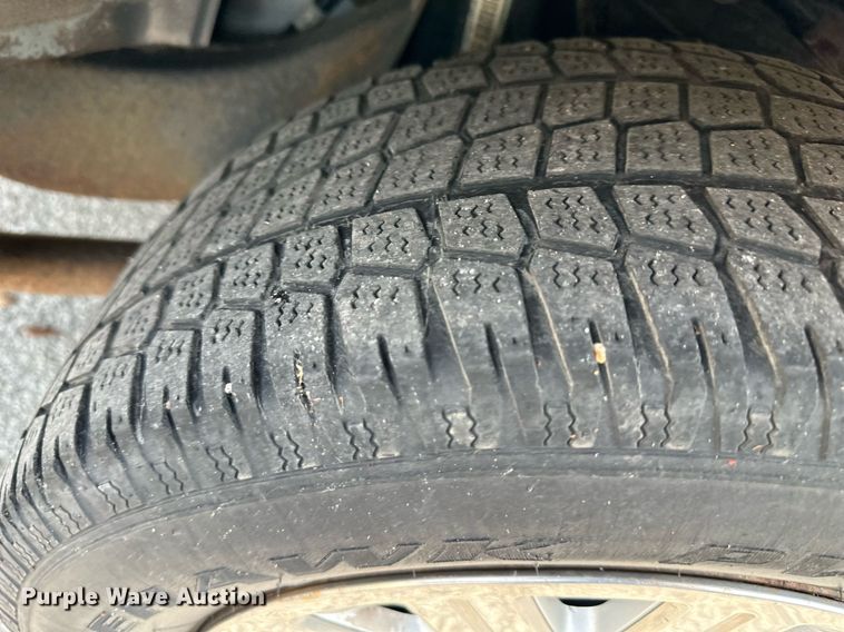 image for item LP9949 2005 Ford Crown Victoria Police Interceptor