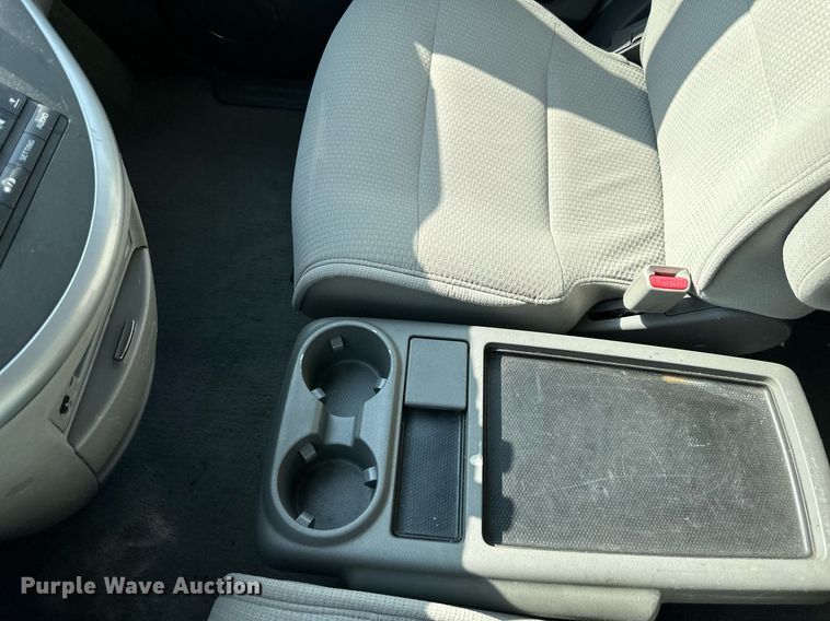 image for item LP9950 2008 Nissan Quest  van