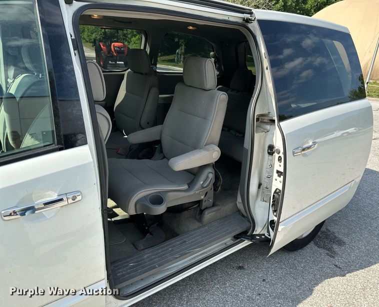 image for item LP9950 2008 Nissan Quest  van