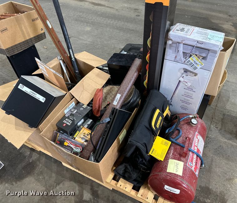 image for item LP9951 Tools