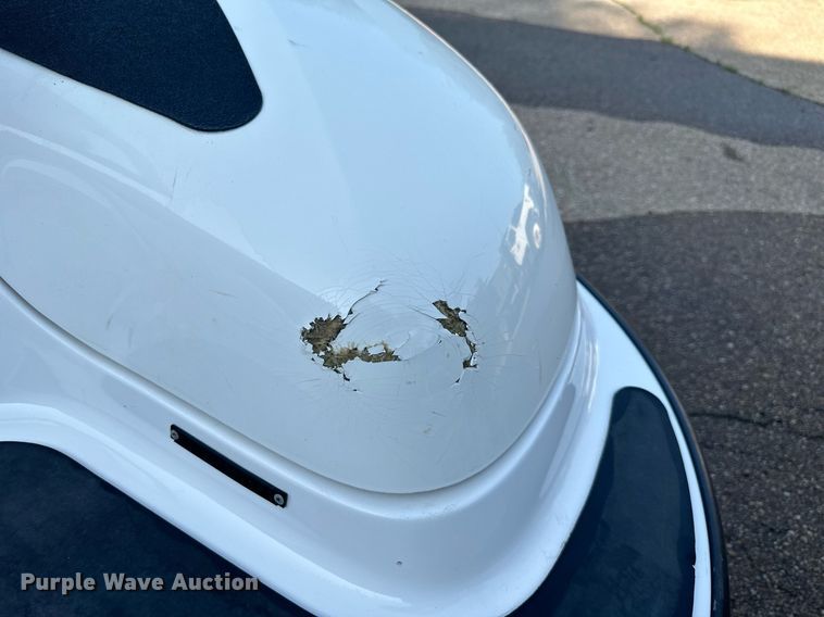 image for item LP9978 Yamaha Wave Runner SUV 1200  personal watercraft