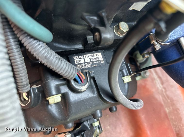 image for item LP9978 Yamaha Wave Runner SUV 1200  personal watercraft