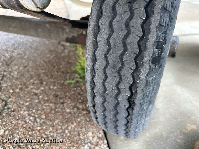 image for item LP9978 Yamaha Wave Runner SUV 1200  personal watercraft