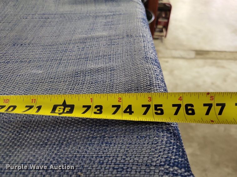 image for item LR9263 Approximately 120 pool lounge chairs