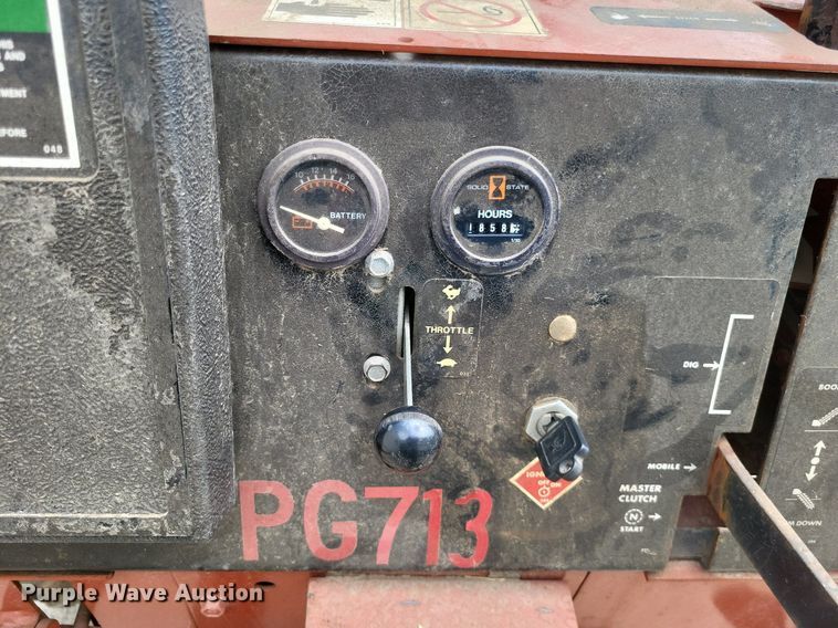 image for item LR9265 1988 Ditch Witch 1420  trencher