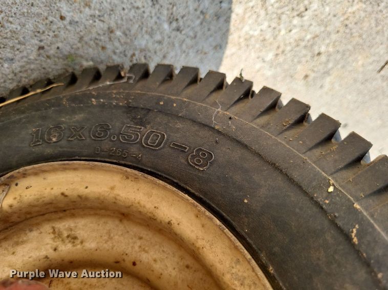 image for item LR9265 1988 Ditch Witch 1420  trencher