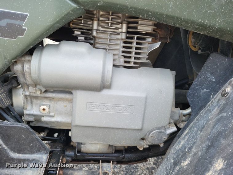 image for item LR9268 1998 Honda Foreman S  ATV