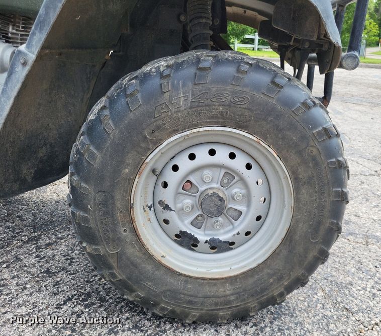 image for item LR9268 1998 Honda Foreman S  ATV