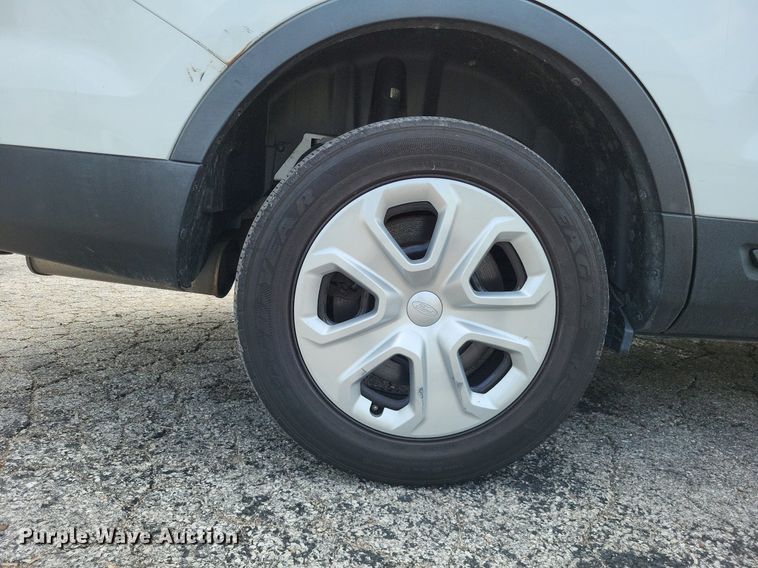 image for item LR9269 2016 Ford Explorer Police Interceptor  SUV