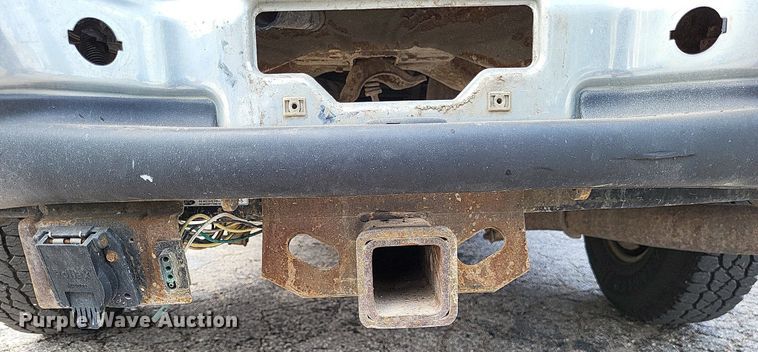 image for item LR9270 2002 Ford F250 Super Duty  pickup truck