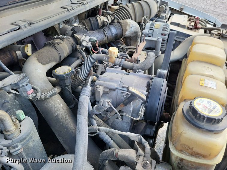 image for item LR9270 2002 Ford F250 Super Duty  pickup truck