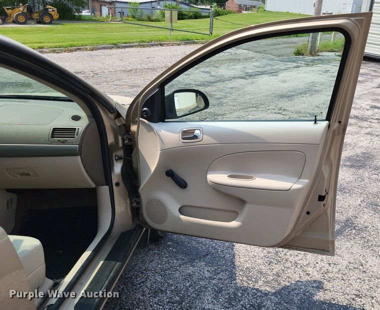 image for item LR9271 2006 Chevrolet Cobalt LS