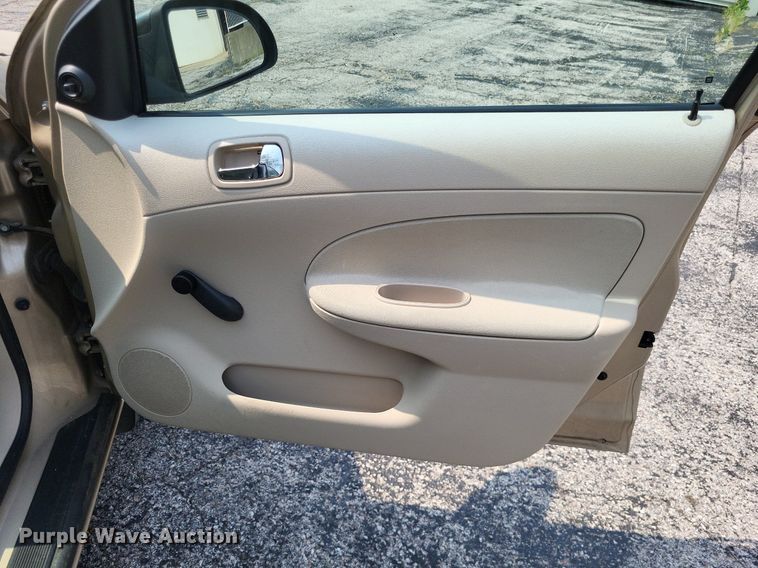 image for item LR9271 2006 Chevrolet Cobalt LS