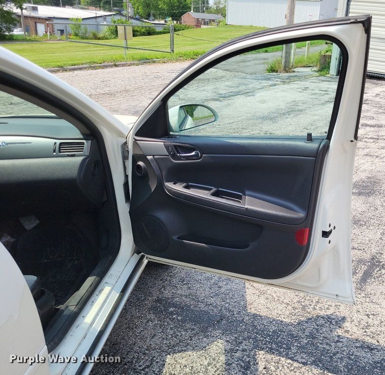 image for item LR9272 2007 Chevrolet Impala Police