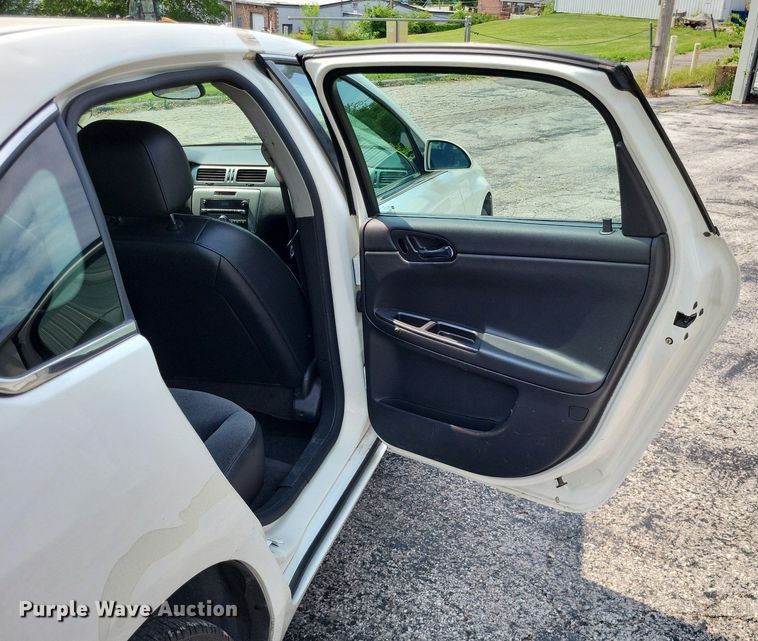 image for item LR9272 2007 Chevrolet Impala Police