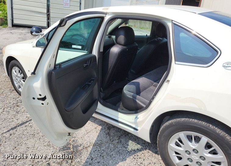 image for item LR9272 2007 Chevrolet Impala Police